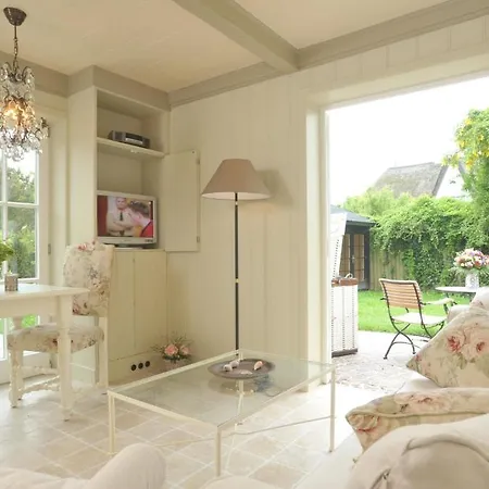 Holiday home Liiger Wal *